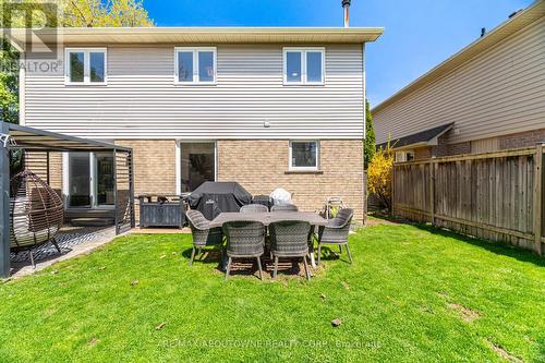 2395 Arnold Crescent, Burlington, ON 