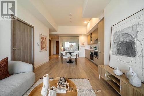 503 - 25 Mcmahon Drive, Toronto, ON 