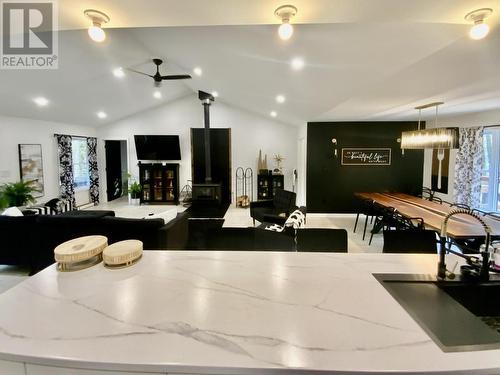 19 Northwoods Dr, Pancake, ON 
