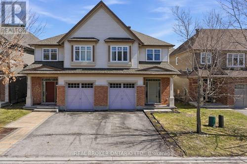 417 STALWART CRESCENT  Ottawa, ON K1T 0H2