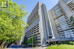 2504 - 500 LAURIER AVENUE W Ottawa, ON K1R 5E1