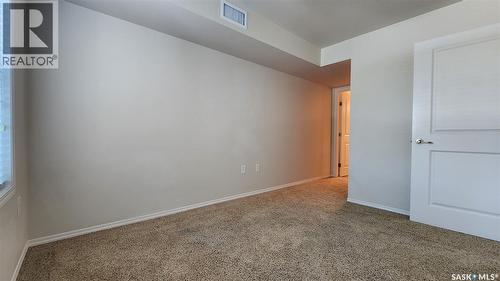 209 680 7Th Avenue E, Melville, SK - Indoor Photo Showing Other Room
