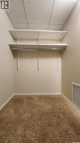 209 680 7Th Avenue E, Melville, SK - Indoor With Storage