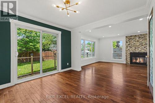 16 Lima Way, Ottawa, ON 