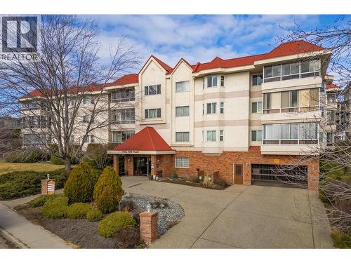 1534 Lawrence Avenue Unit# 203  Kelowna, BC V1Y 6M8