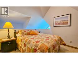 2nd bed - 