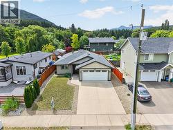 5480 Canoe Beach Drive NE Salmon Arm, BC V1E 2M5