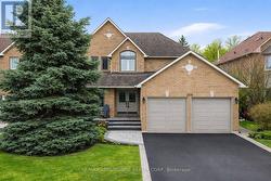 2208 BRAYS LANE Oakville, ON L6M 3J7