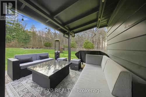 6092 Cedar Springs Road, Burlington, ON 