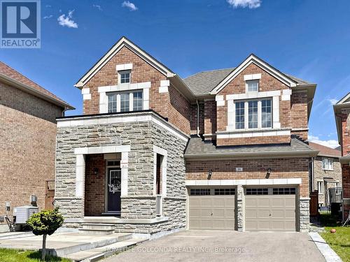 31 BOLSBY COURT  Aurora, ON L4G 1B7