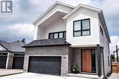 82 IVY CRESCENT  Thorold (Confederation Heights), ON L2V 0J9