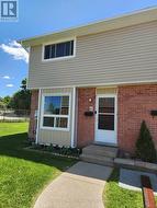 6 - 380 SPRINGBANK AVENUE N Woodstock (Woodstock - North), ON N4T 1L8