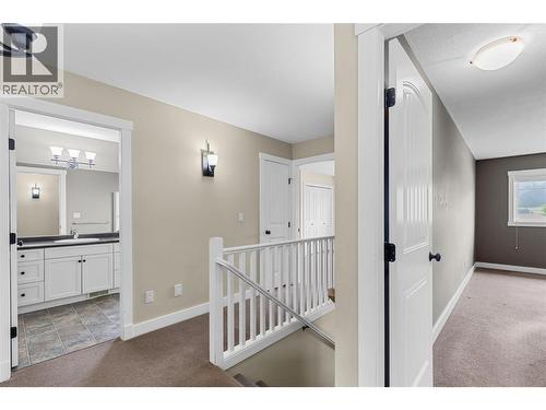 Upper landing - 479 Middleton Way, Coldstream, BC - Indoor Photo Showing Other Room