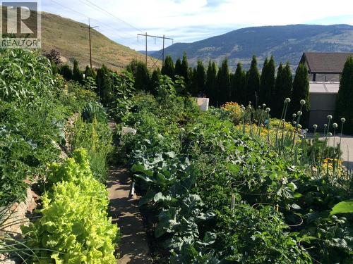 Owner's garden - 479 Middleton Way, Coldstream, BC - Outdoor