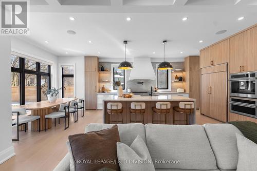 4 Pine Ridge Drive, Toronto, ON 