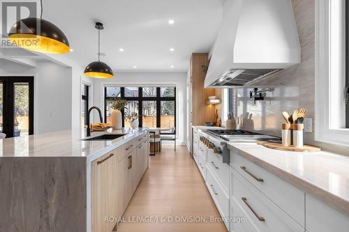 4 Pine Ridge Drive, Toronto, ON 