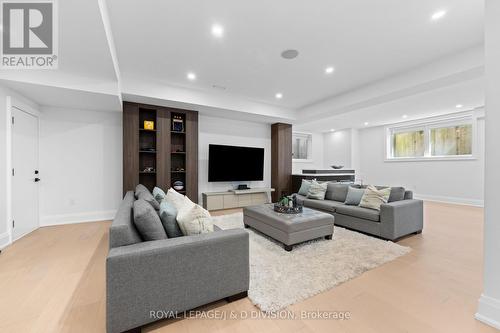 4 Pine Ridge Drive, Toronto, ON 