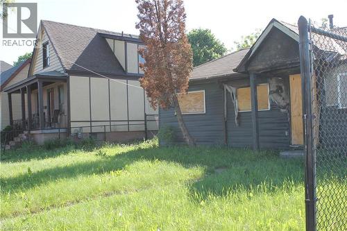 127 Robins Avenue, Hamilton, ON 