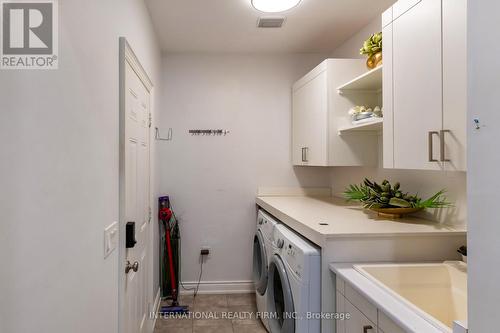 Laundry - 233 Etheridge Avenue, Milton, ON 