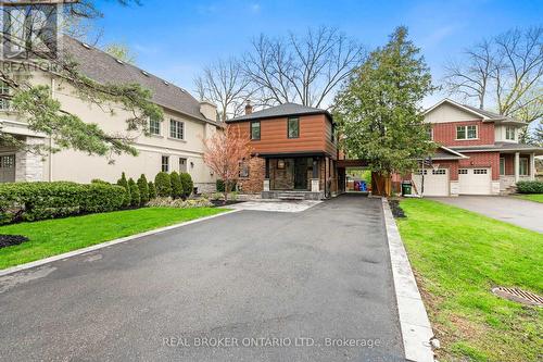 17 Old Oak Road, Toronto, ON 