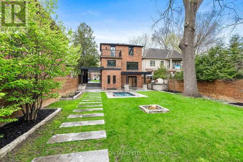 17 Old Oak Road, Toronto, ON 