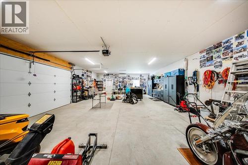 1545 Columbia Road, Ootischenia, BC 