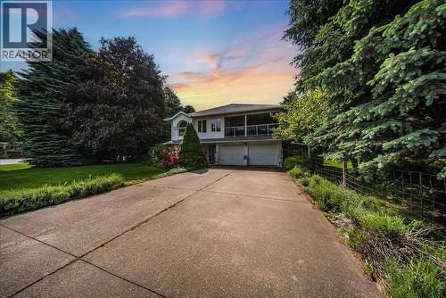 1545 Columbia Road, Ootischenia, BC 