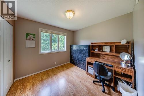 1545 Columbia Road, Ootischenia, BC 