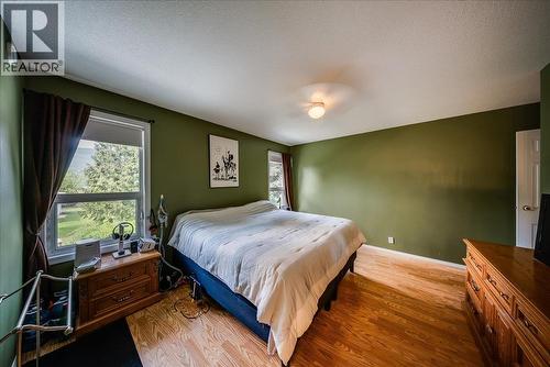 1545 Columbia Road, Ootischenia, BC 