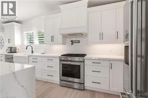 35 Emily Street, Grimsby, ON 