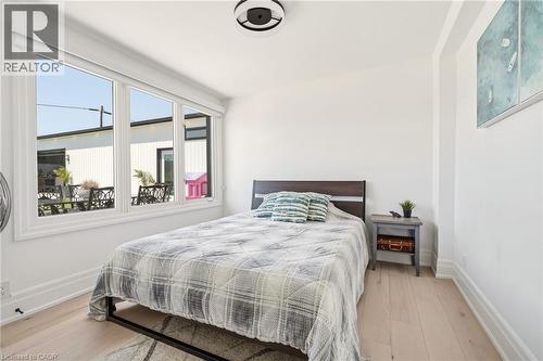 35 Emily Street, Grimsby, ON 