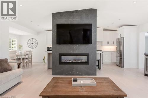 35 Emily Street, Grimsby, ON 