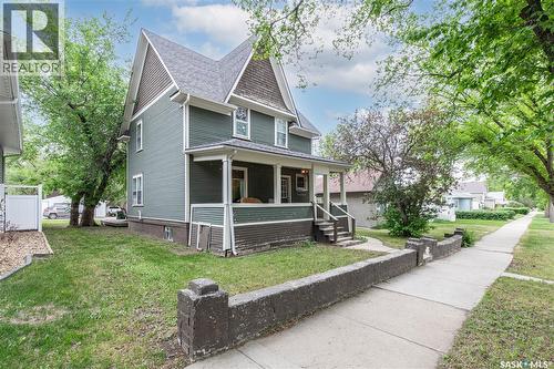1059 Willow Avenue, Moose Jaw, SK 