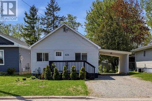 635 Shafer AVE  Sault Ste. Marie, ON P6C 3R8