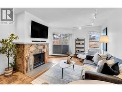 407 1476 W 10TH AVENUE  Vancouver, BC V6H 1J9