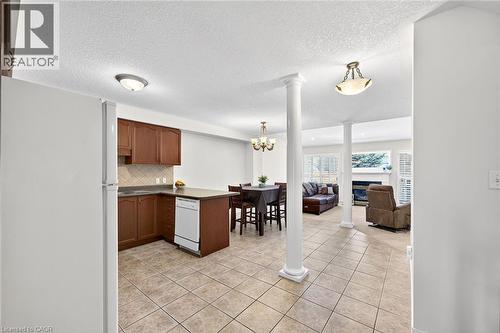 33 Willow Lane, Grimsby, ON 