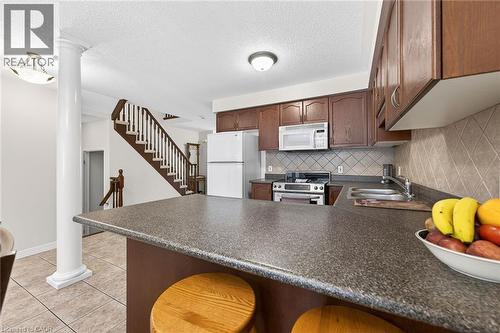 33 Willow Lane, Grimsby, ON 