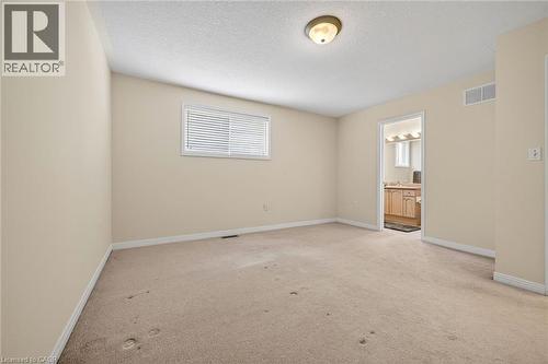 33 Willow Lane, Grimsby, ON 
