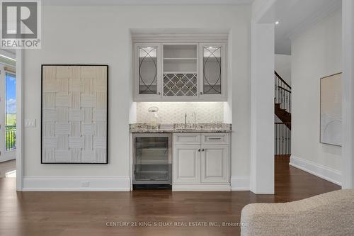 32 Hogan Court, King, ON 