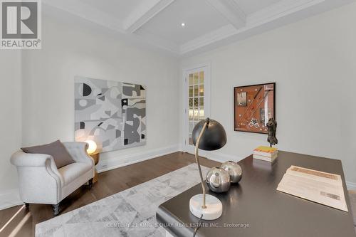 32 Hogan Court, King, ON 