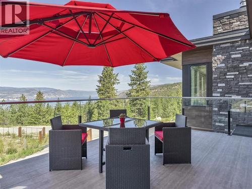 3060 Outlook Way, Naramata, BC 
