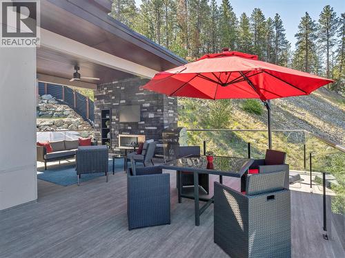 3060 Outlook Way, Naramata, BC 