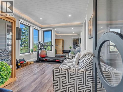 3060 Outlook Way, Naramata, BC 