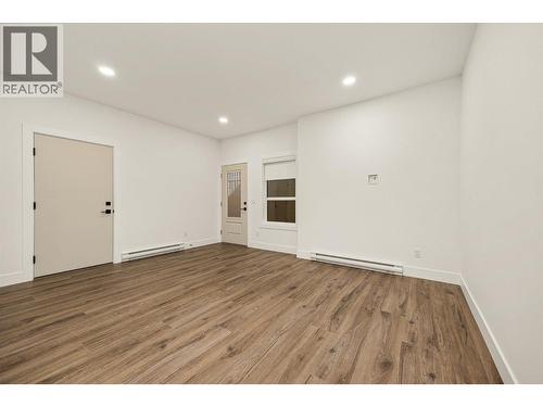 1437 April Springs Court, Kelowna, BC - Indoor Photo Showing Other Room