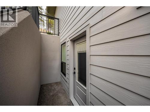 1437 April Springs Court, Kelowna, BC - Outdoor With Exterior
