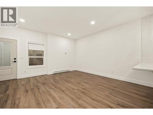 1437 April Springs Court, Kelowna, BC - Indoor Photo Showing Other Room