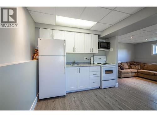 201 Mail Road, Kelowna, BC 