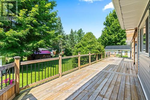 Expansive Rear deck - Mh15 - 684138 Sideroad 30, Chatsworth, ON 