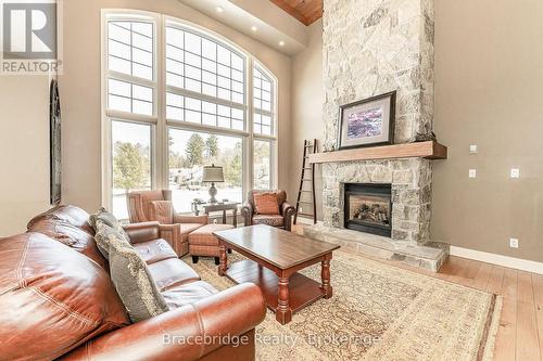 Sandfield 3 W3 - 3876 Muskoka Rd 118 Highway W, Muskoka Lakes (Medora), ON 