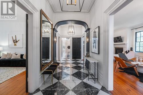 171 Old Forest Hill Road, Toronto, ON 